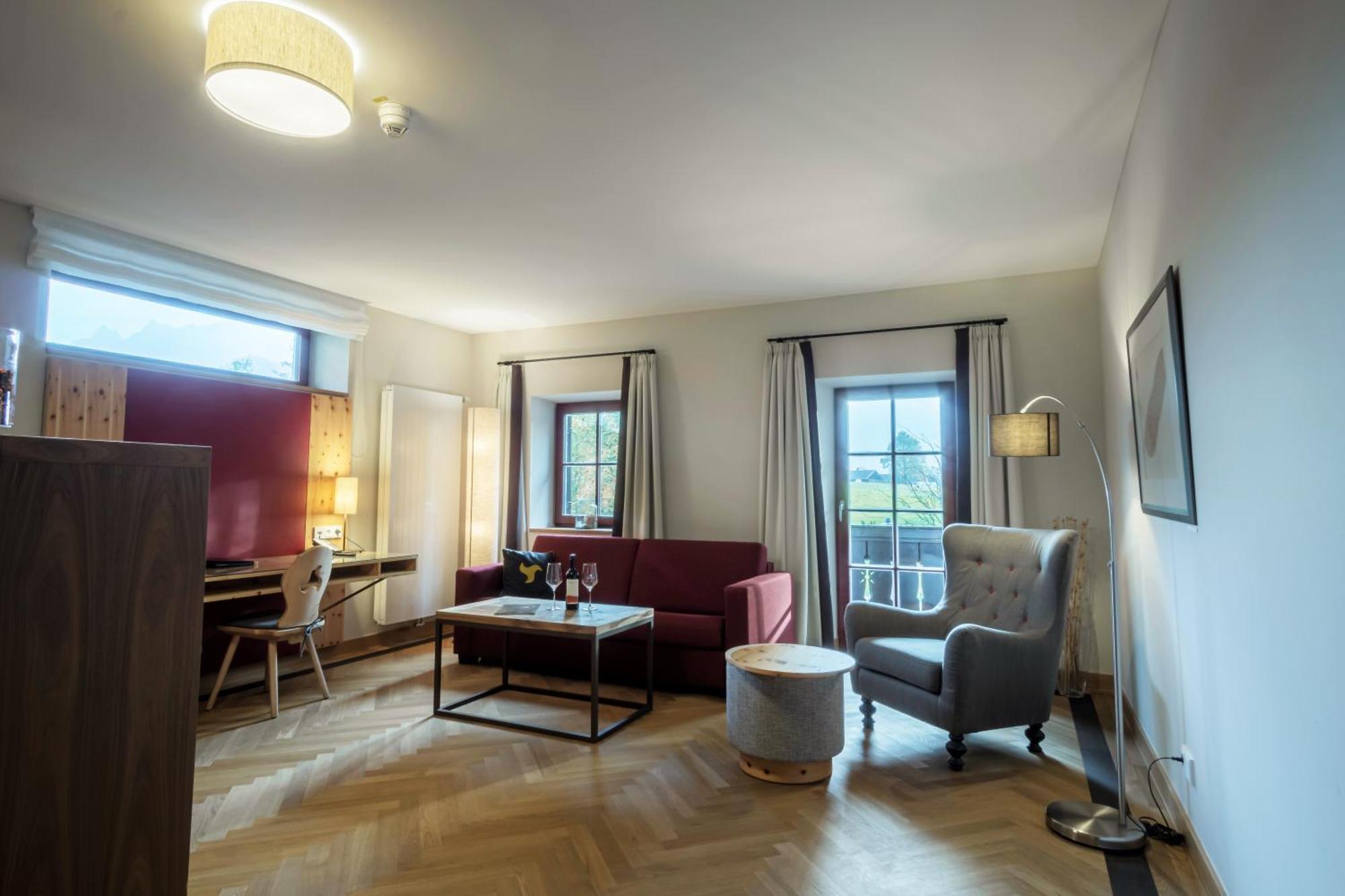 Deluxe Suite